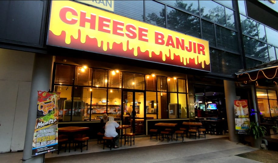11 Tempat untuk Birthday Party di Kuala Lumpur (Terbaik) Restoran Cheese Banjir Desa Pandan