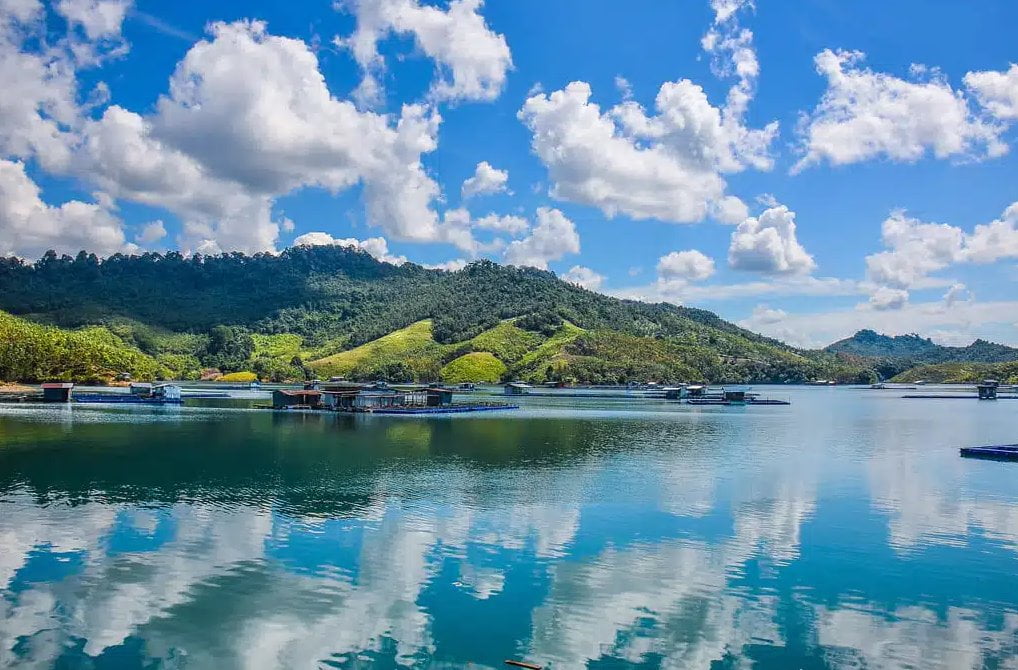Tempat Menarik di Sri Aman Batang AI Waterpark