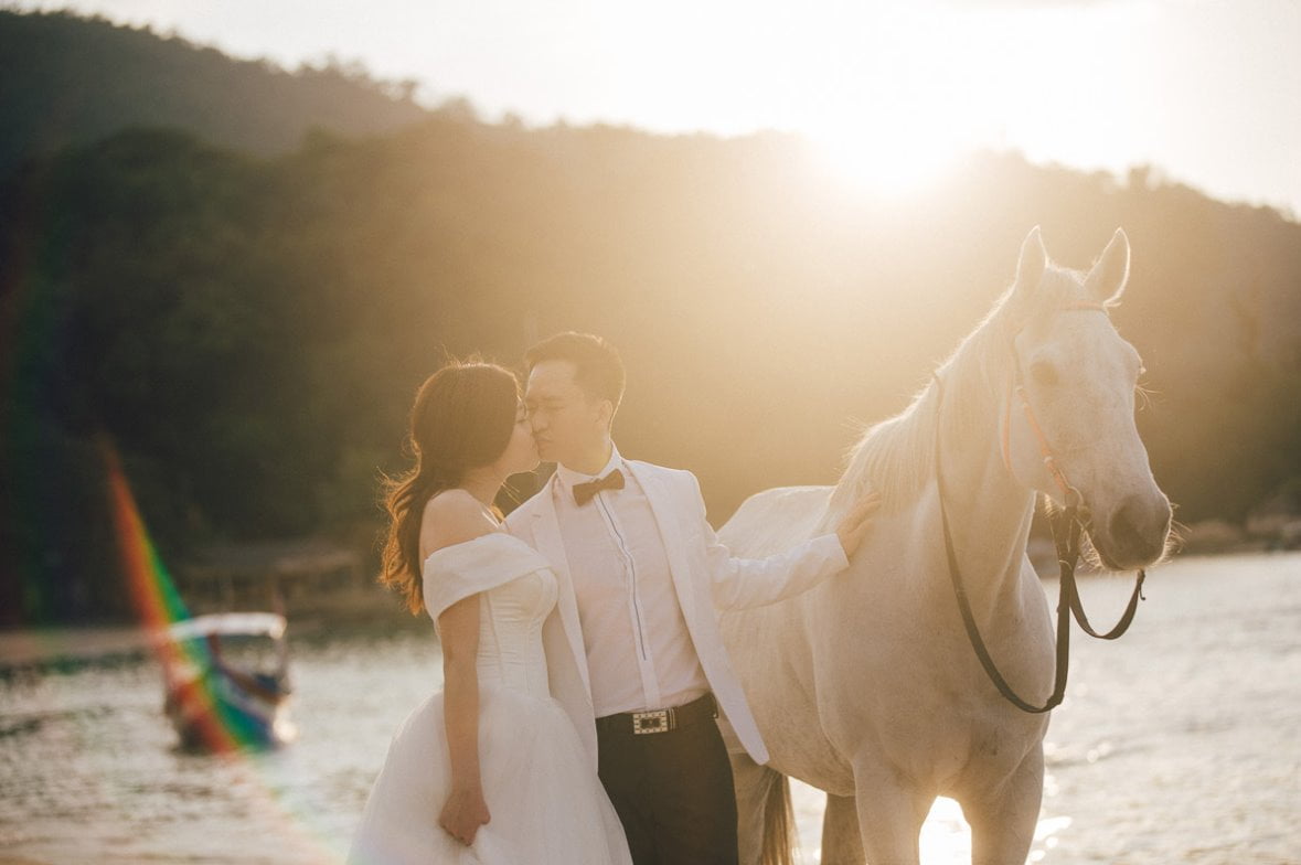 [BEST] 11 Tempat Menarik untuk Wedding Photoshoot di Penang 2023 Batu Feringghi Beach