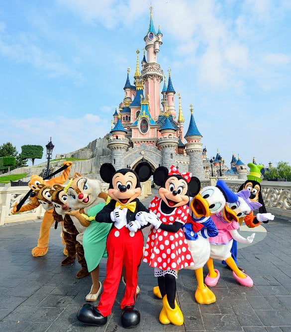 11 Tempat Menarik di Paris 2023, Paling Best! Disneyland Paris