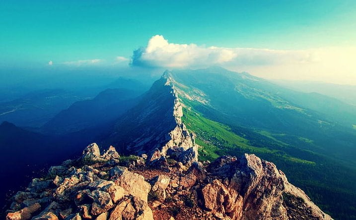 10 Tempat Menarik di China Terbaik 2023 Gunung Baiyun