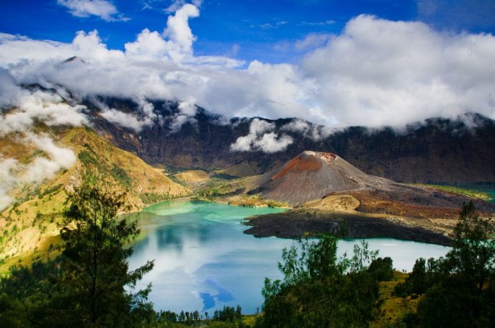 11 Tempat Menarik di Lombok Paling Best 2023 Gunung Rinjani