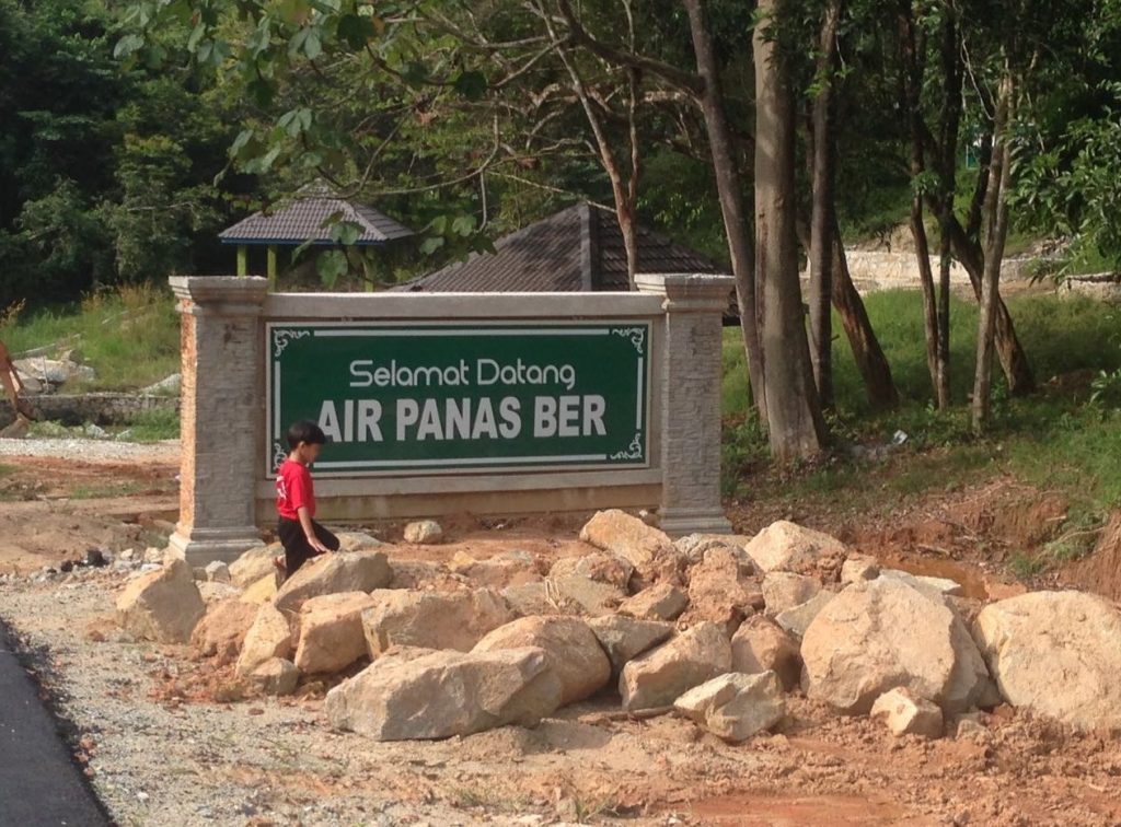 11 Tempat Menarik di Gua Musang (Review-Harga Tiket) Terkini 2023 Kolam Air Panas BER Lojing
