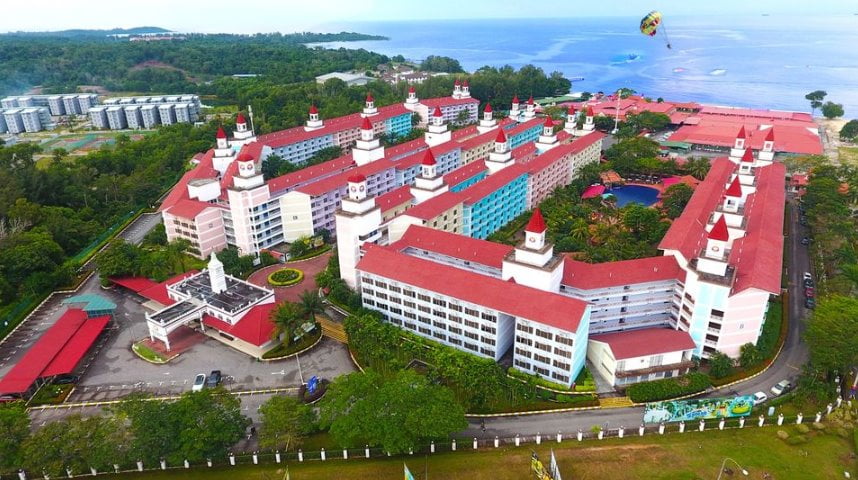 11 Tempat Menarik di Bandar Penawar Lotus Desaru Beach Resort Spa 1