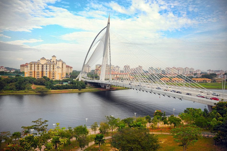 [BEST] 11 Tempat Menarik di Putrajaya untuk Photoshoot 2023 Seri Wawasan Bridge Putrajaya 2