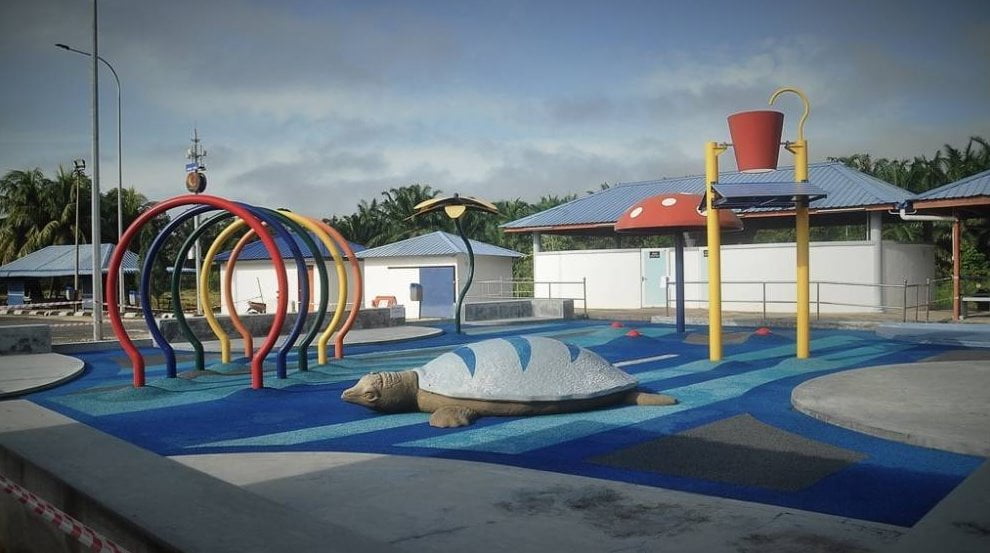 11 Tempat Menarik di Segamat Paling Disyorkan pusat rekreasi kolam air panas labis