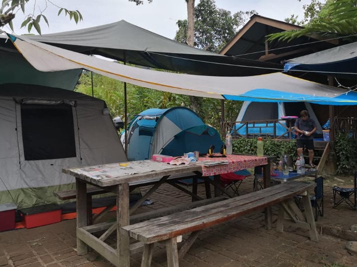 10 Tempat Camping di Janda Baik (Honest Review) 2023 Dangau TahZa Chalet Janda Baik