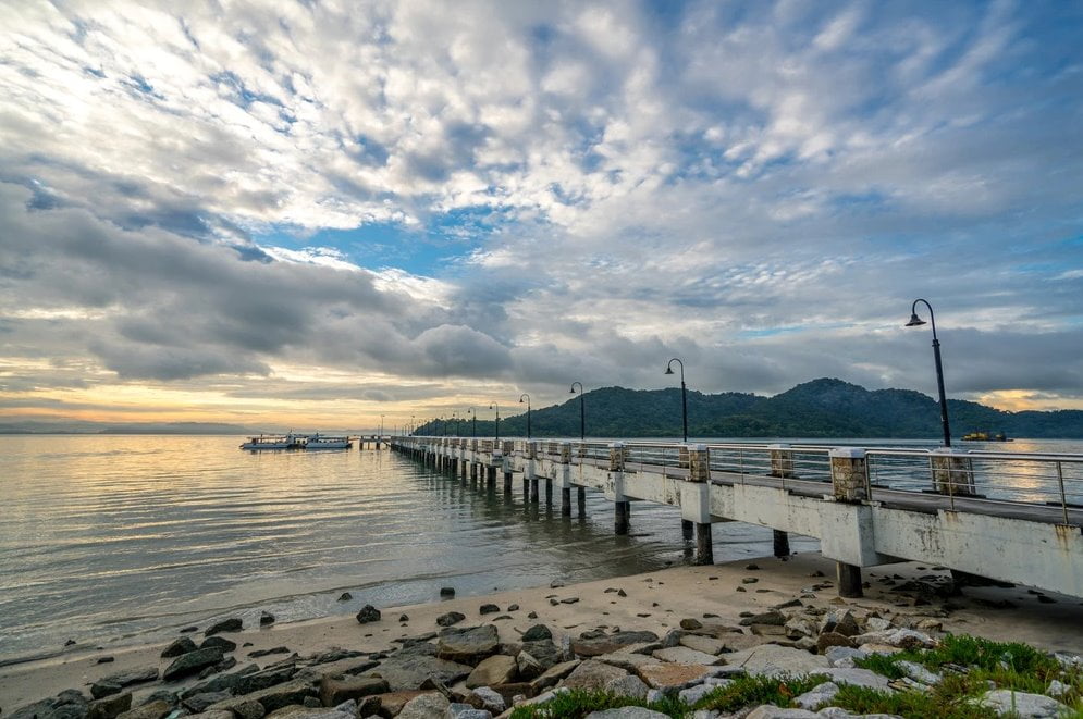 TOP 11 Tempat Mandi di Penang Menarik 2023 Pulau Jerejak