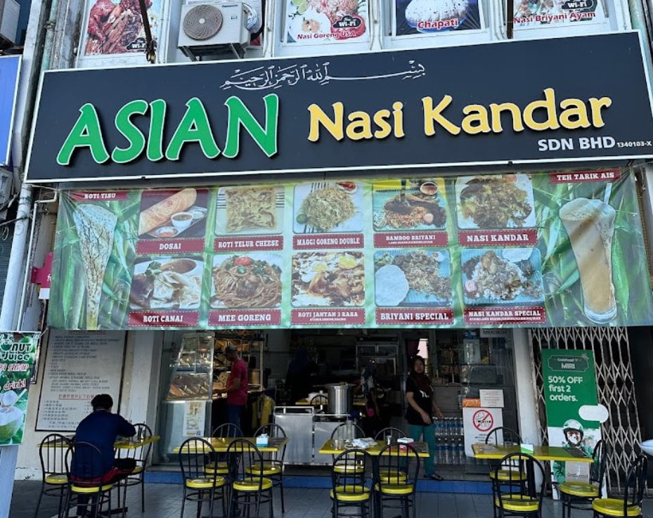 10 Tempat Makan Best di Miri Sedap (Honest Review) 2023 Restoran Asian Nasi Kandar