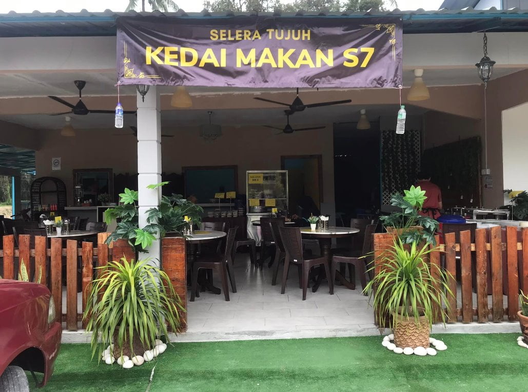 Restoran-Selera-7-Morib Sedap! 10 Tempat Makan Best di Morib (Honest Review) 2023 Restoran Selera 7 Morib