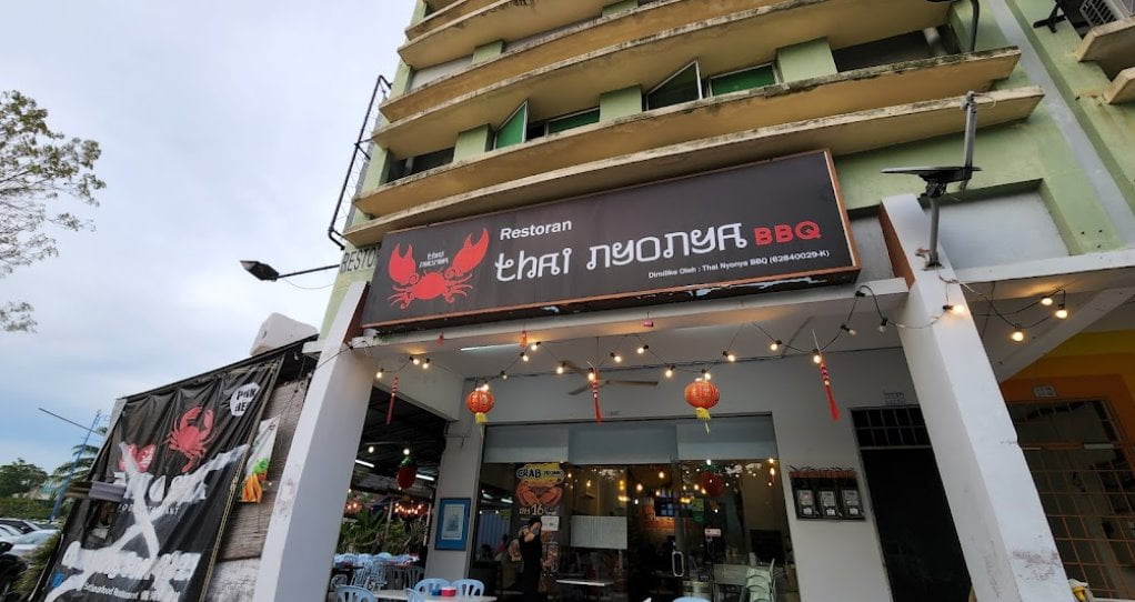 Sedap! 10 Tempat Makan Best di Petaling Jaya (Honest Review) 2023 Restoran Thai Nyonya BBQ Petaling Jaya