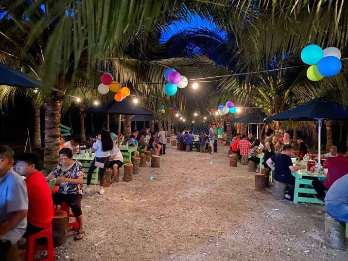 Sedap! 10 Tempat Makan Best di Sekinchan (Honest Review) 2023 Sekinchan Coconut Farm