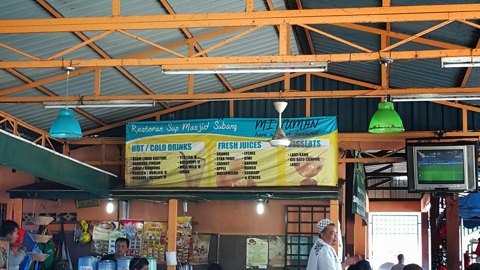 Sedap! 10 Kedai Makan Subang (Honest Review) 2023 4. Kedai Makan Subang Restoran AMS Sup Masjid Subang