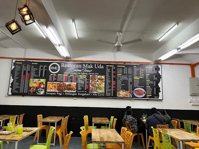 Sedap! 12 Kedai Makan Kelana Jaya (Honest Review) 2023 4. Sarapan Pagi di Kelana Jaya Restoran Mak Uda Selera Timur Kelana Jaya