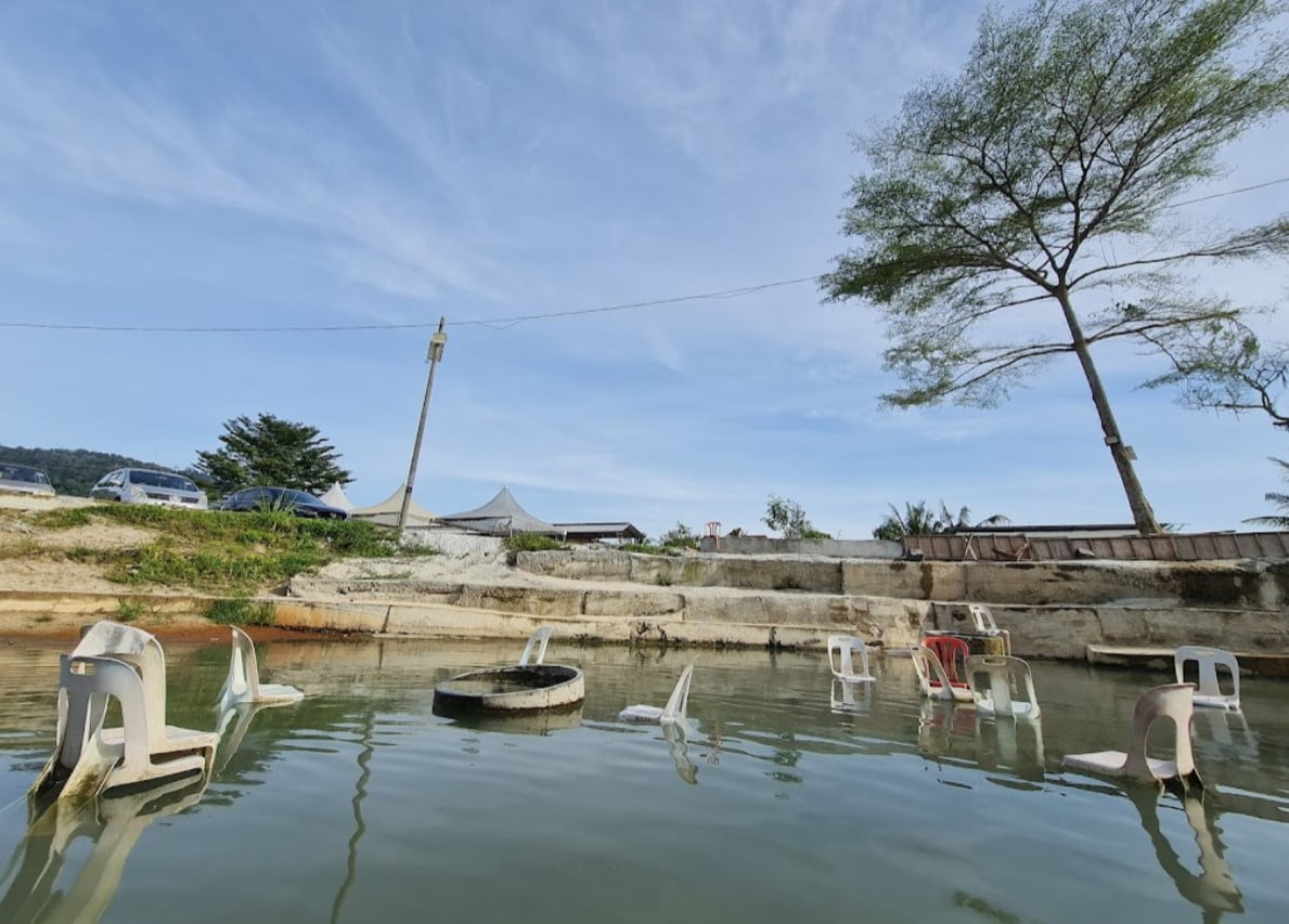 11 Tempat Mandi di Kuala Selangor Paling Best 2023 Sungai Serai Hot Spring Pool 1